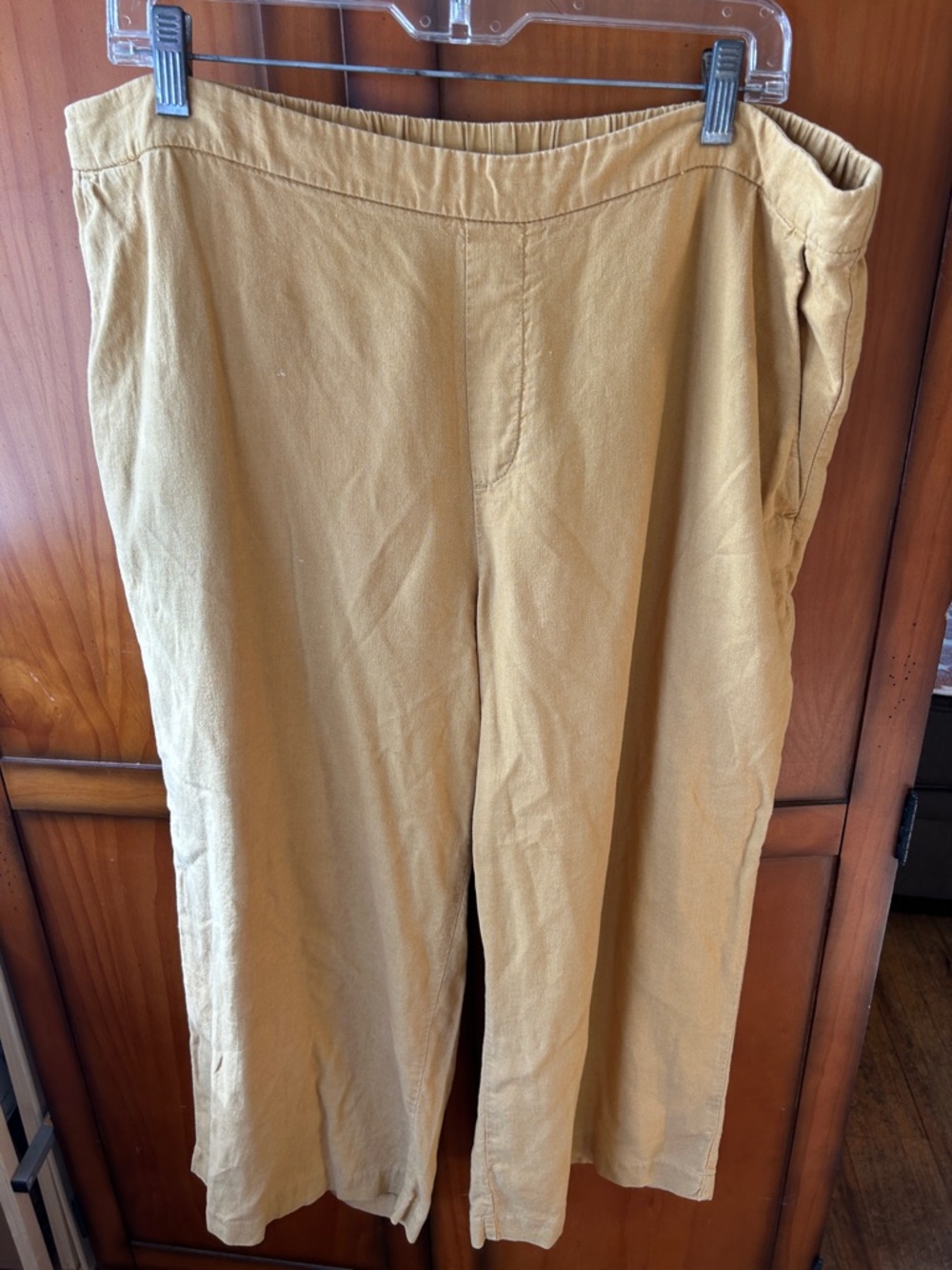 Old Navy linen blend pants in Mustard Yellow